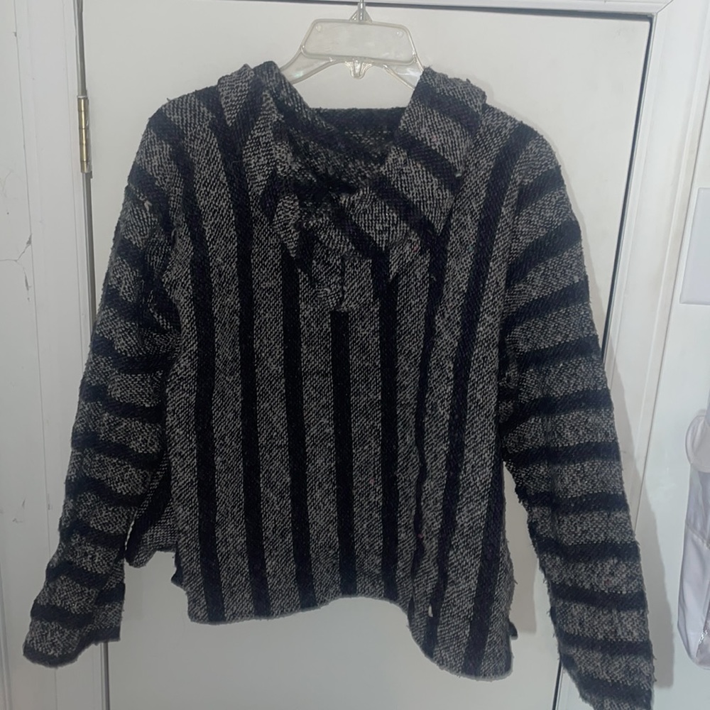 ✨Drug Rug Hoodie/Poncho - Picture 3 of 4